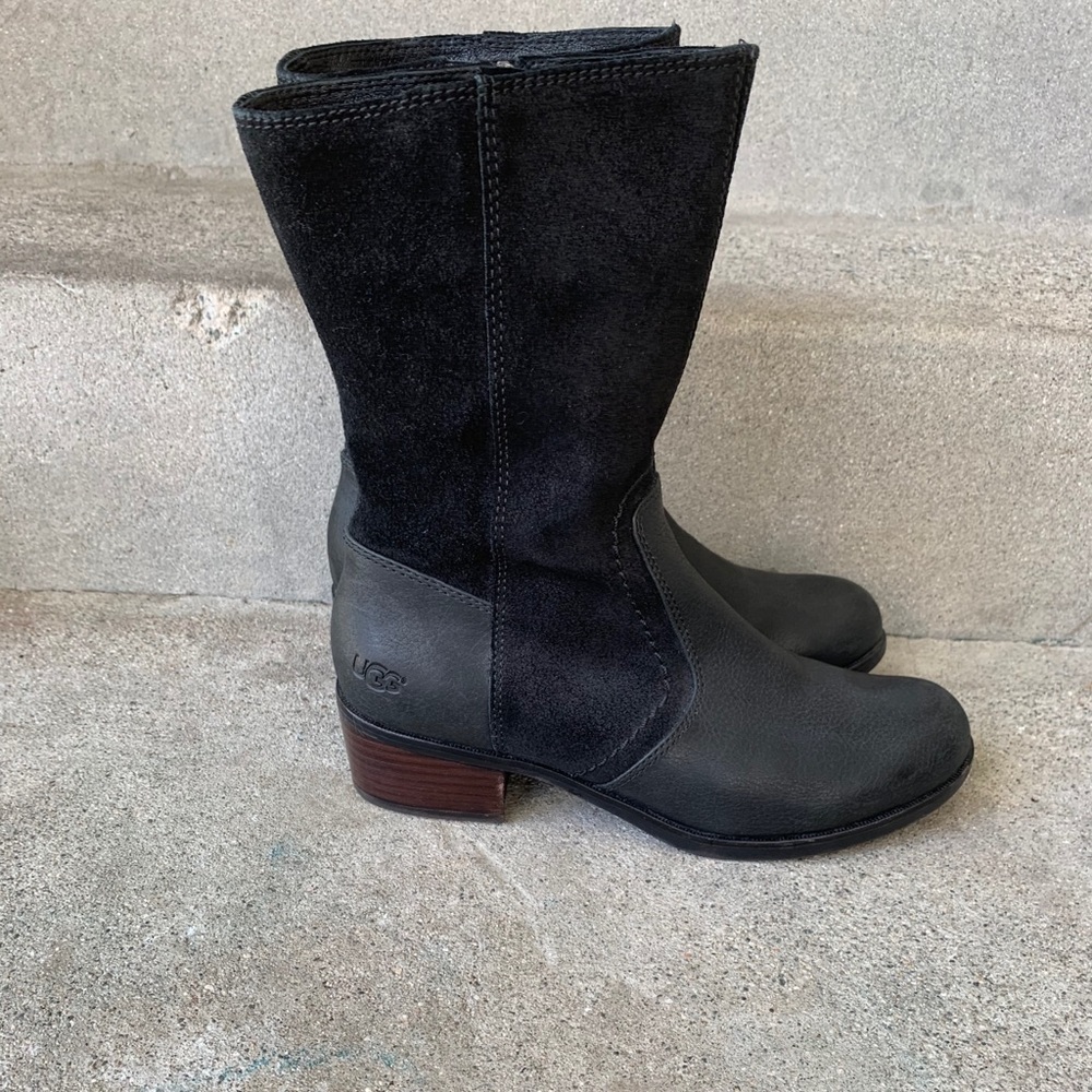 UGG suede mid boots!!!!